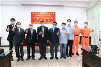 圖說：交船典禮合照