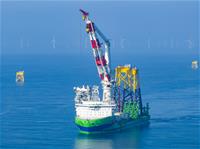 圖說：台船環海旗下「環海翡翠輪」過去執行中能離岸風場水下基礎運輸與安裝作業