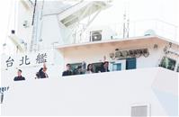 總統登「台北艦」